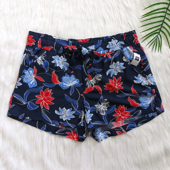 GAP Pants - GAP paper bag red white & blue floral shorts
